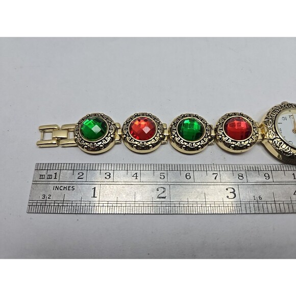 Vintage Moulin Christmas Watch Red Green Wreath New Battery Quartz Bracelet - Picture 9 of 10